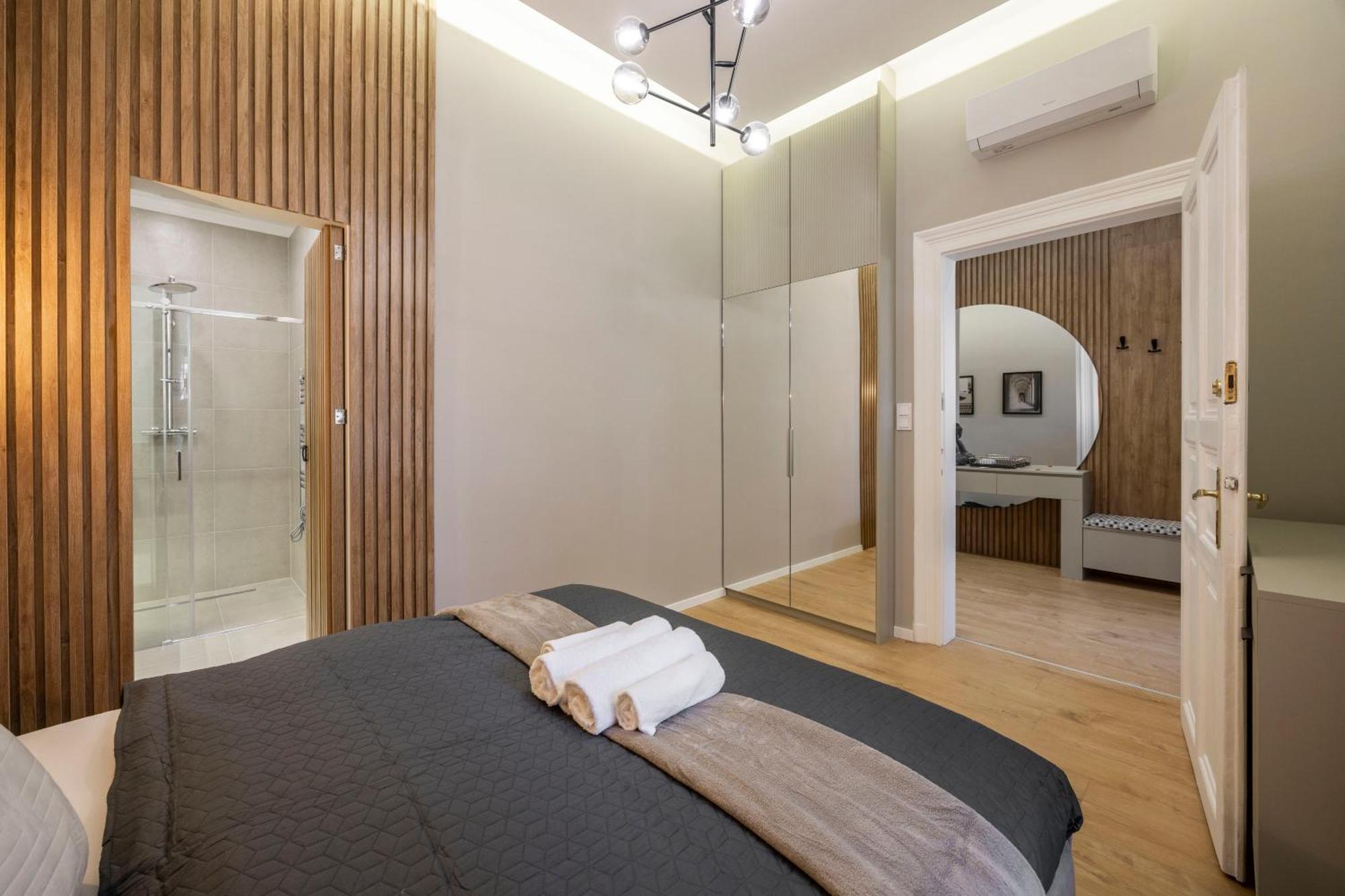 Exclusive N' Spacious Elizabeth Central Suite Budapest Ngoại thất bức ảnh